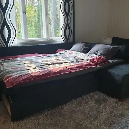 Kalustettu Paritalo Keskella Kauttuaa *